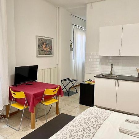 Апартаменти 3-Tourist House Bologna-Mansarda - Self Check-In Екстер'єр фото